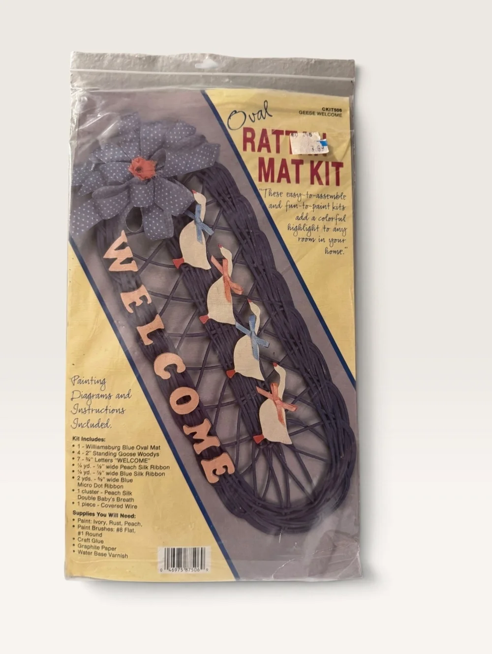 Vintage Oval Rattan Mat Kit with Goose Welcome Design
